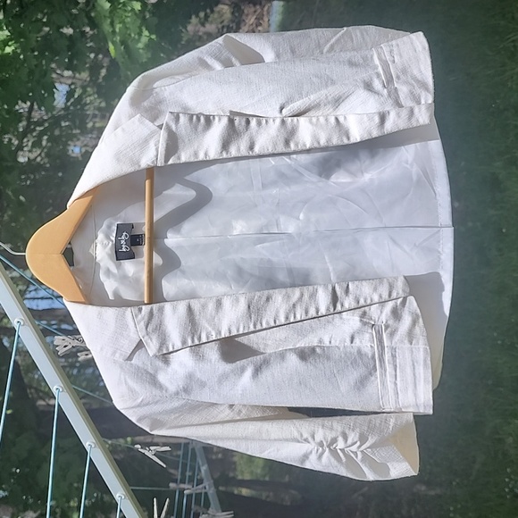 3/4 sleeve white Jr. Blazer - Picture 1 of 5